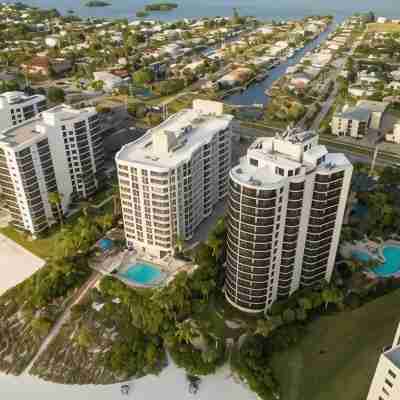 Pointe Estero Resort Hotel Exterior