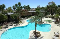 Alexis Park All Suite Resort - Rooftop Pools