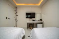 Jeju Ocean Hotel - Bintang 2