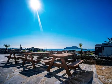 Jeju Udo Full House Отели рядом с достопримечательностью «Остров Удо»