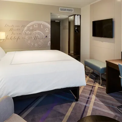 بريميير إن دي ادنستاليدجيٓف سيتي س جن هيت Hotels near قلعة جيغرهوف