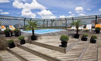 Alta Reggia Plaza Hotel