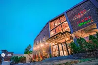 Nunia Tamansari Hotel Hotels in Serang