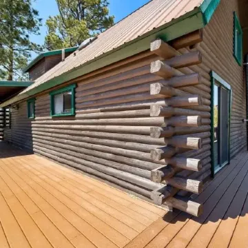 The Treehouse a 4-bedroom log cabin on 3 acres in Heber-Overgaard
