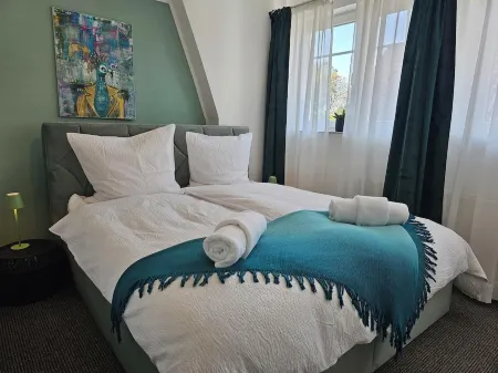 Spacious loft in Kiel-Kronshagen Отели в г. Кронсхаген