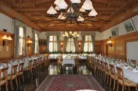 Romantik Hotel Säntis Hotels in Appenzell