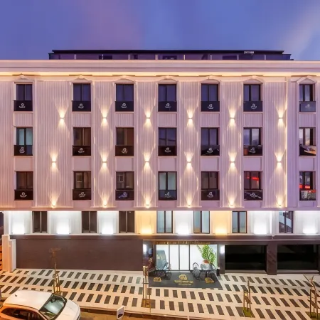 Dem Premium Hotel - Round Trip Airport Service - Istanbul International Airport