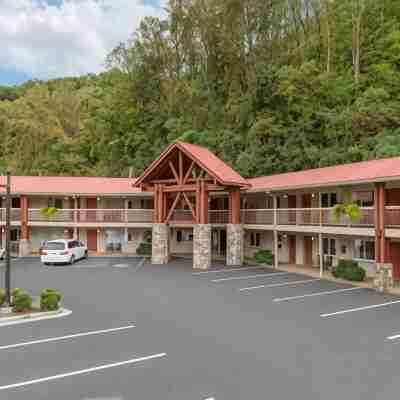 Econo Lodge Cherokee Near River Park Hotel Exterior
