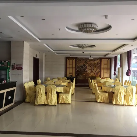 Shicheng Xinyuan Business Hotel
