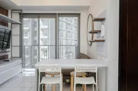 Premium Relaxing 2Br at Casa de Parco Apartment - 2-Star