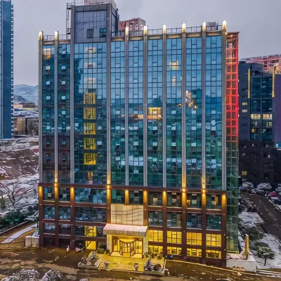 Jinjiang Hot Spring Hotel Hotels near Dongshan Temple