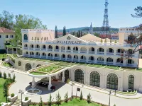 Dalat Palace Heritage Hotel Hotels in Thành phố Đà Lạt