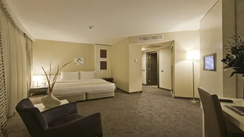 Dedepark Hotel - ที่มีบาร์