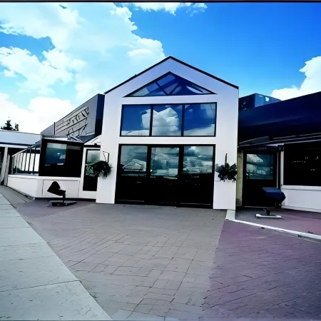 Heritage Inn Hotel & Convention Centre - Moose Jaw