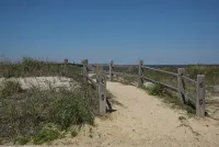 Corner Cottage by the bay