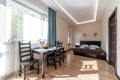 Vverh Guesthouse - homestay