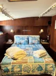 Sentient Waters: 63' Boat With Full Amenities & Sun Deck