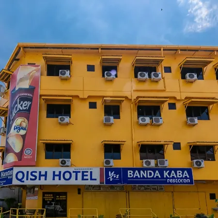 OYO 91258 Qish Hotel Banda Kaba Отели рядом с достопримечательностью «Автостанция Melaka Sentral»
