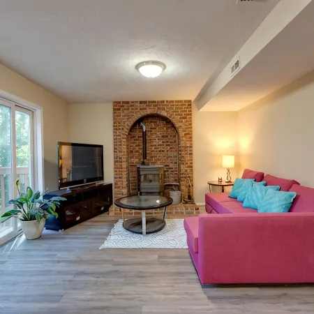 Oregon Jade Lodging