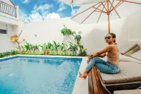 Turtle Shelter Guest House Hotel dekat Pantai Segara