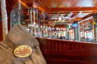 Fox Hotel and Suites - Barer
