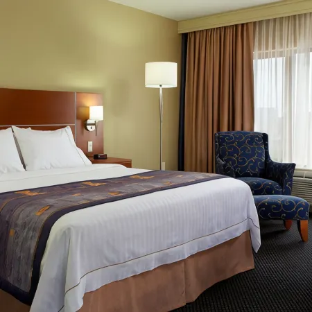 Fairfield Inn & Suites Montreal Airport