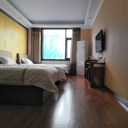 Hongrui Hotel