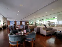 White Swan Hotel - 5-Star