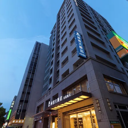 K Hotels Taipei Songjiang Отели рядом с достопримечательностью «Храм Hsing Tien»