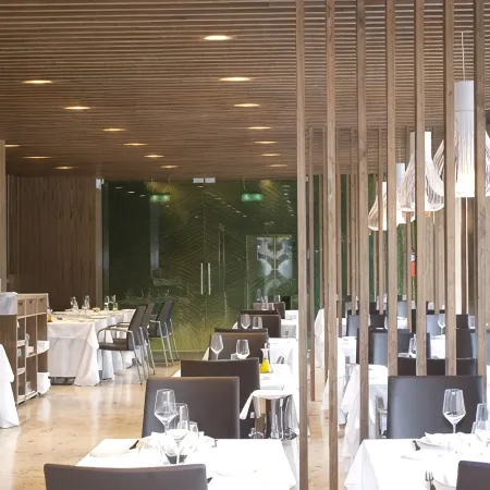 Hotel Jardines de Uleta Suites