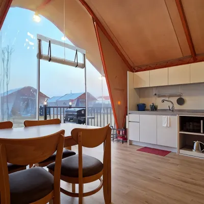 Daebudo Glamtop Luxury Glamping & Kids Swimming Pool Campsite Отели рядом с достопримечательностью «Загородный клуб Island»