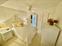 Charming 3-bedroom condo - NO STEPS ENTRY - in peaceful Village of Four Seasons - Alojamientos