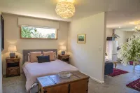 Seaside Retreat - Premium Luxe Accommodation: 3rd Night Complimentary: Winter 26 - 4-Star