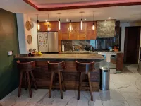 Luxury on stunning La Ropa beach in tropical Zihuatanejo Mexico - 4-stjärniga