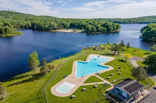 Spacious 5-bedroom Arrowhead Lake Escape-Fire Pit-Pool-Lake-Pool Table-AC-WiFi - 4-Star