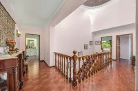 “Luxury Wellness Villa for Holidays, Retreats, Celebrations & Meetings with pool