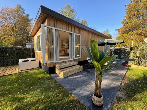Forest view holiday house with private jacuzzi