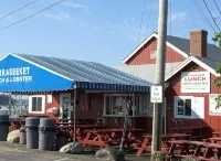 Quintessential Maine- Spacious Home, Close to Town, Vacationland All Around You