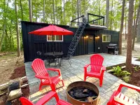 Container Home with Rooftop Deck, Amazing Views, Full Kitchen and Bath, Wi-Fi - 3 tähden