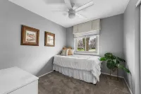 In-Ground Pool AND Hot Tub! Fenced Yard, Pet Friendly Home. Near Town!