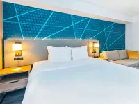 Comfort Suites Hotels in London