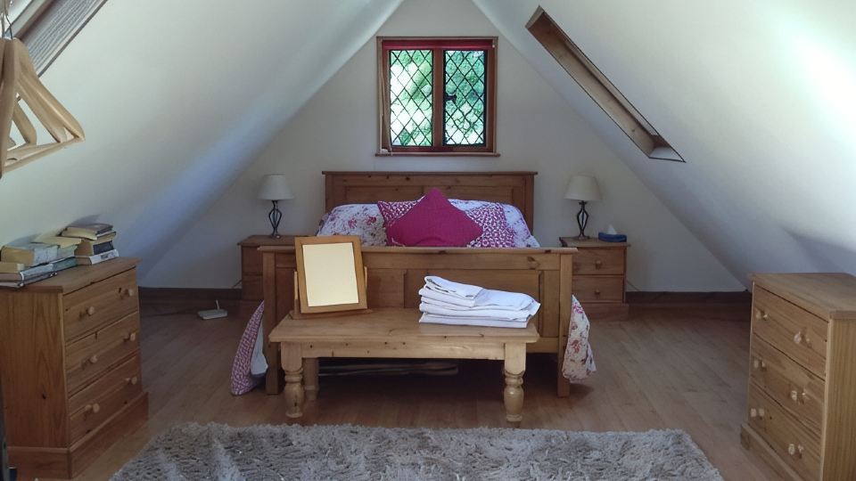 Comfortable Barn, Ashdown Forest, Fantastic Local Pub, Excellent For Walkers