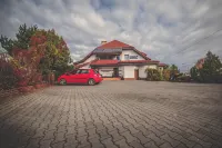 Pokoje gościnne Truskawkowa 1a - Parkplatz