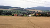 Vacation home Eichbergblick - in a small  green village but near the City