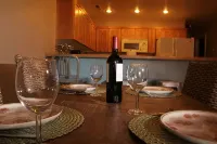 Best Rental in Town. - Bungalows
