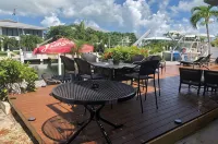 Summer Vacation at Gulf Side Gem! 45 ft. Dock, Pool , Hot Tub and More - プライペートプール