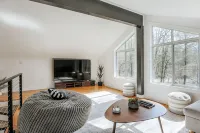 Ridgeview + the Nest by Stay with Branch: Lodge - 샬레 호텔
