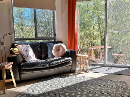 Majura House - home away from home - Bungalow