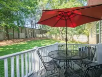 Be our guest-3-bedroom house in a great location! Hotels in Fletcher
