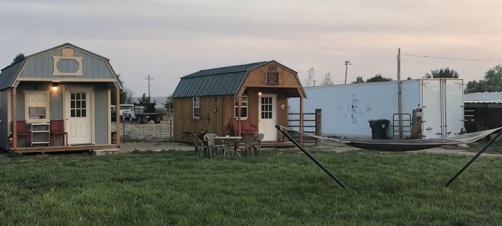Cute Farmhouse Cottage Hotels in Cassia County